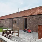 Holiday home Rupert's Stable