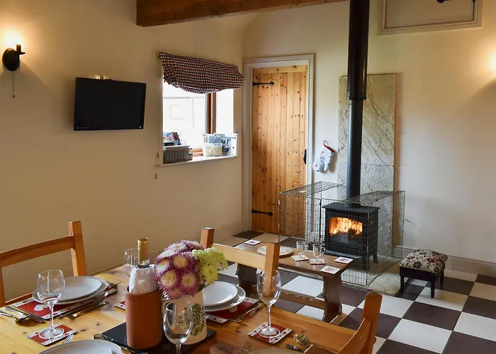 Rupert's Stable * Little Ayton